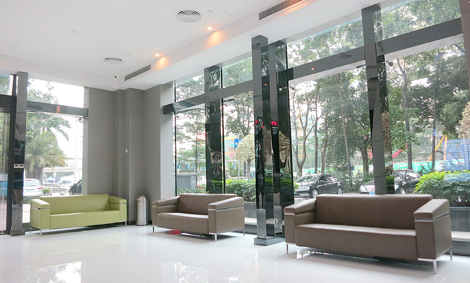 一楼大厅一角---深圳希玛林顺潮眼科医院