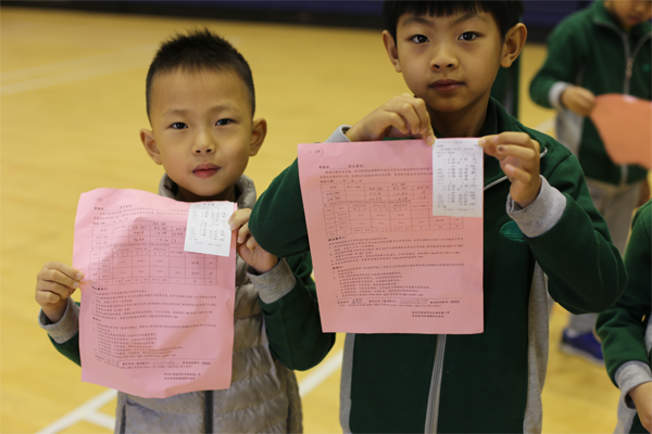 深圳希玛林顺潮眼科医院为东海小学做视力普查